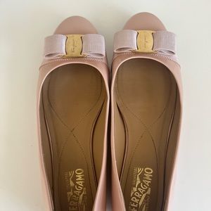 Ferragamo Varina Ballet Flats - Size 9B